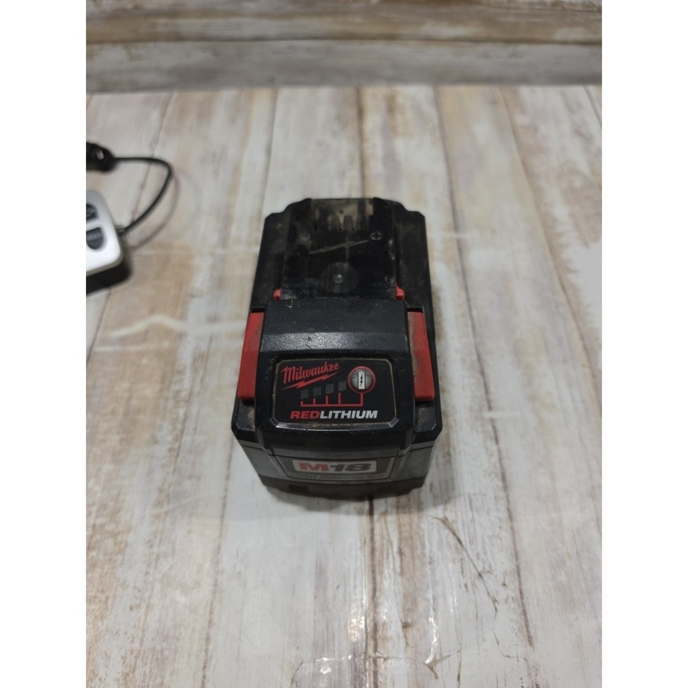 Milwaukee M18 REDLITHIUM High Demand 9.0 Ah 18V Battery Pack 48-11-1890